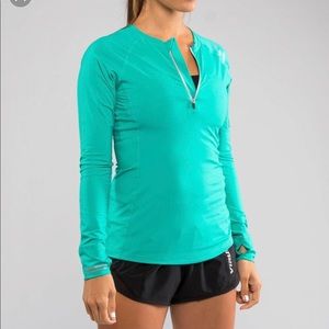 Virus Stay Cool Women’s long sleeve 1/2 zip